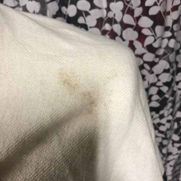 Hinge open poncho - Picture 4 of 4